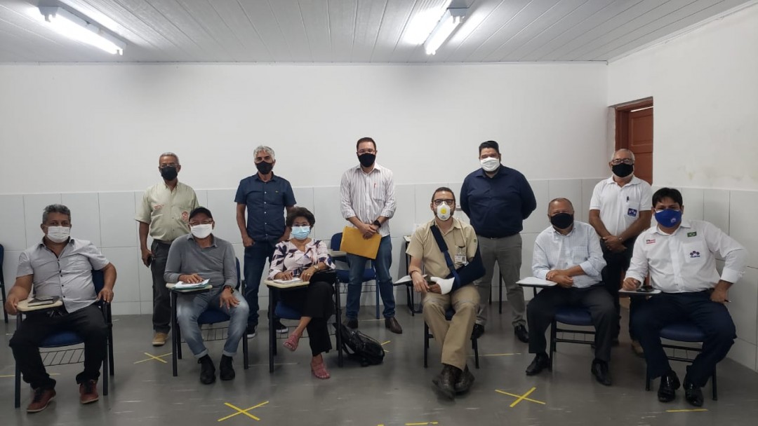 Prefeito de Jaguarari e secretários municipais discutem em reunião projeto  da Mineração Caraíba que visa à implantação de hospital em Pilar