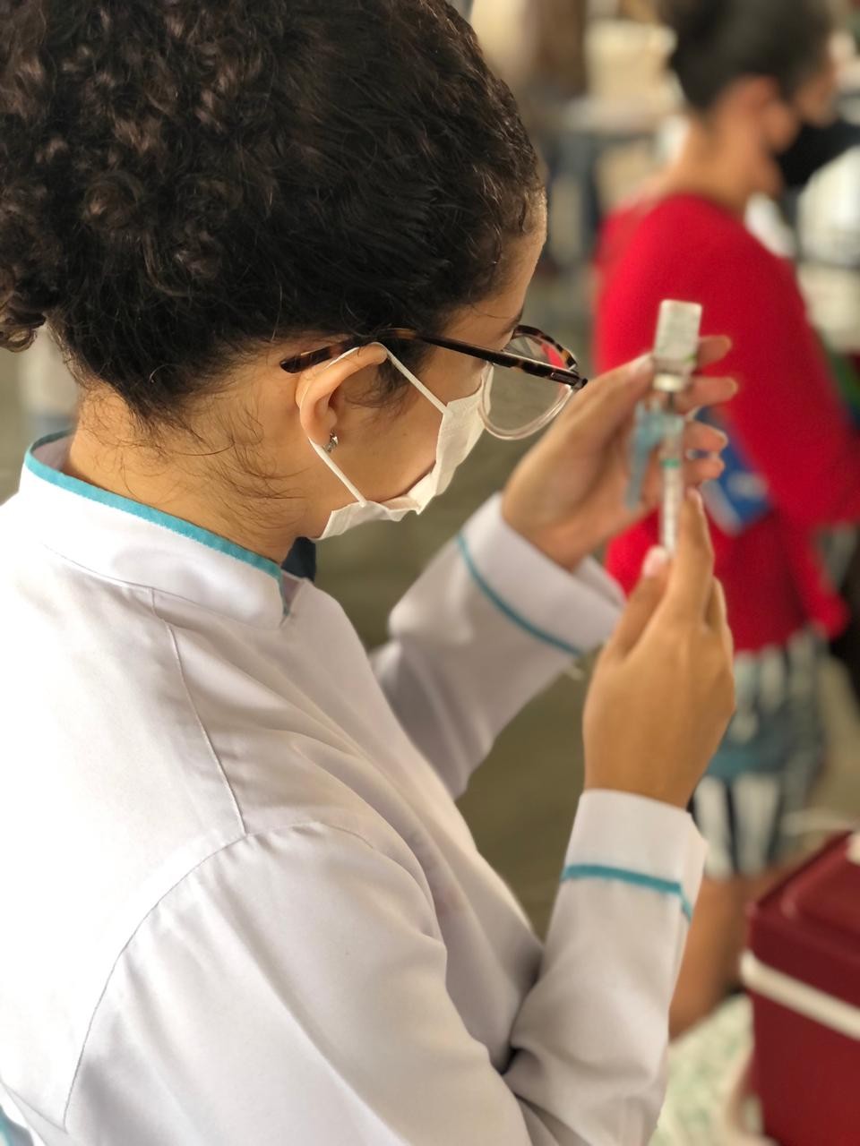 Cerca de 2 mil pessoas foram vacinadas contra  a Influenza em Jaguarari na sexta, 9