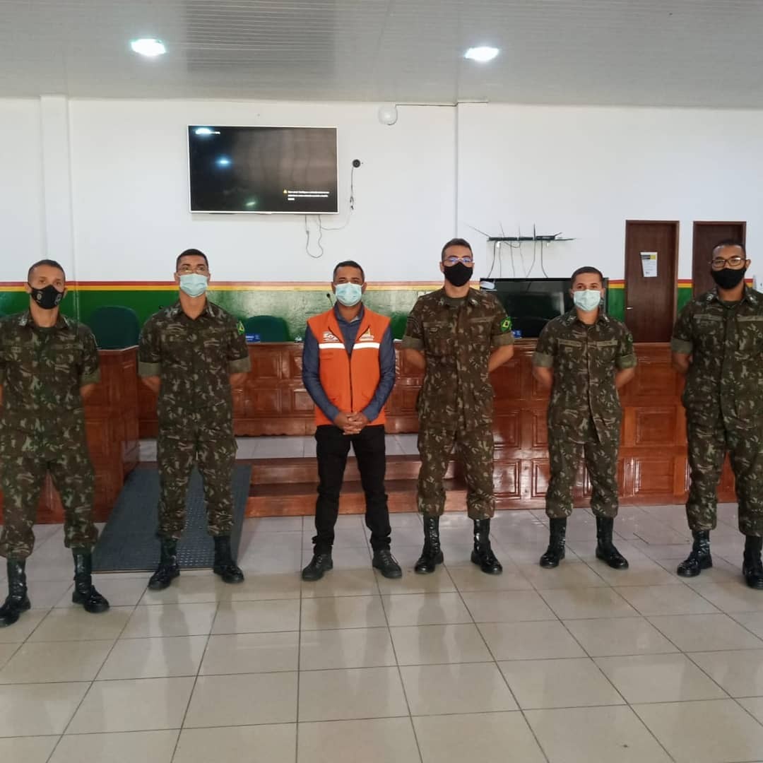 Em parceria com o Exército Brasileiro, Jaguarari passa a contar com 15 carros-pipa para fornecer água aos moradores da zona rural